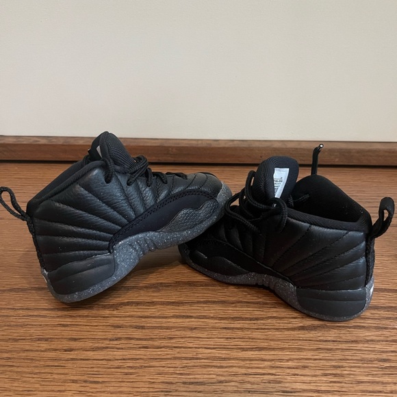 Nike Retro Air Jordan 12 Utility Grind Kids Sneaker - Picture 3 of 12